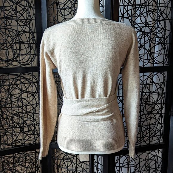 Ann Taylor Factory Petite XS Tan Sweater With Built-in Tie Belt EUC - Picture 4 of 10